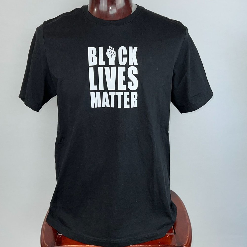 Black Lives Matter BLM XL T-Shirt